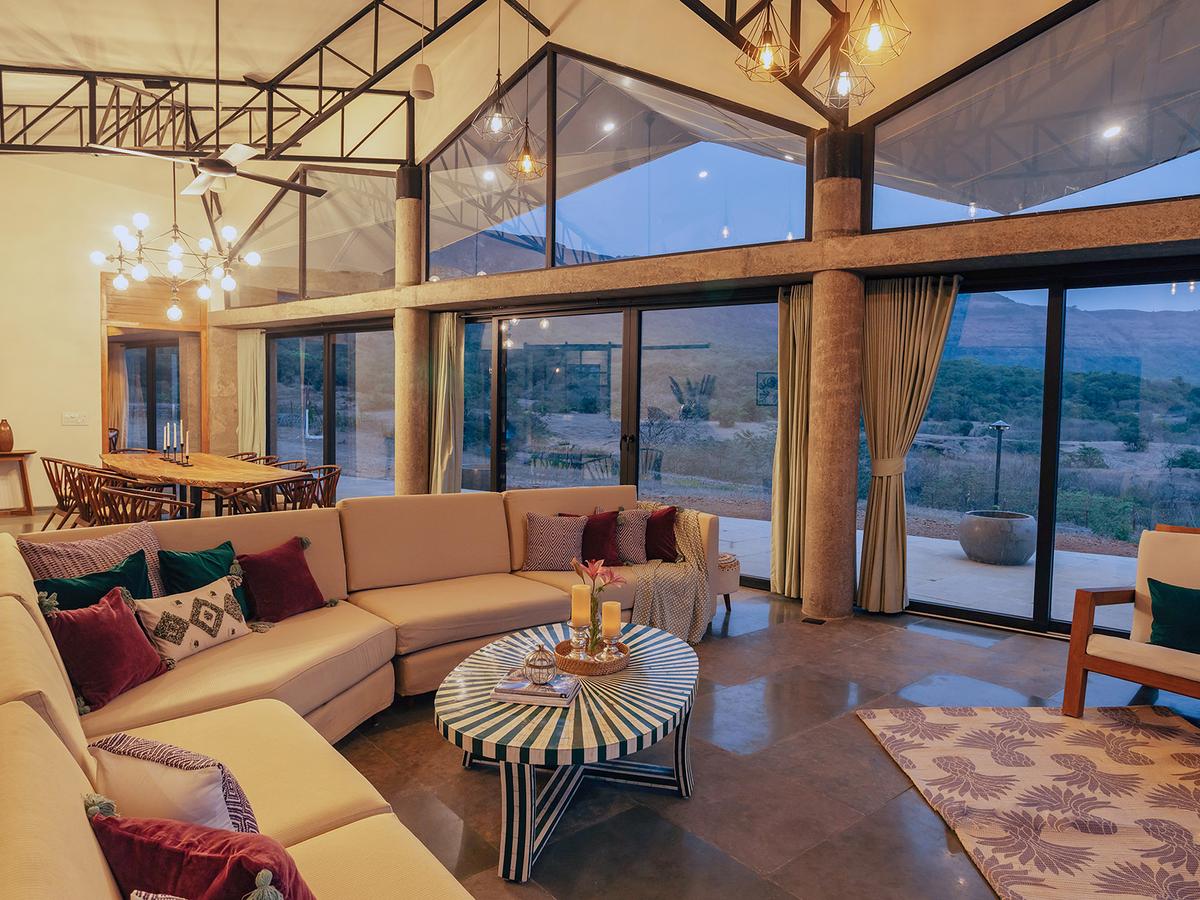 Trisara - Living area