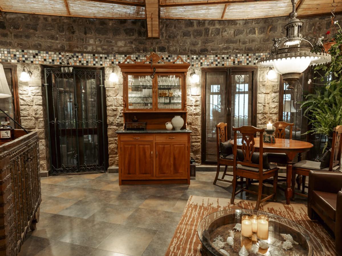 Bar Area | Valora Estate by Lohono Stays 
