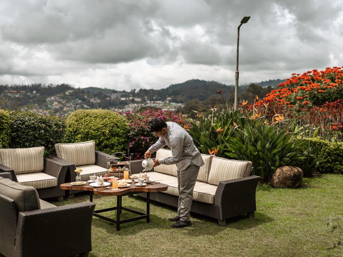 Outdoor Breakfast | Valora Estate by Lohono Stays