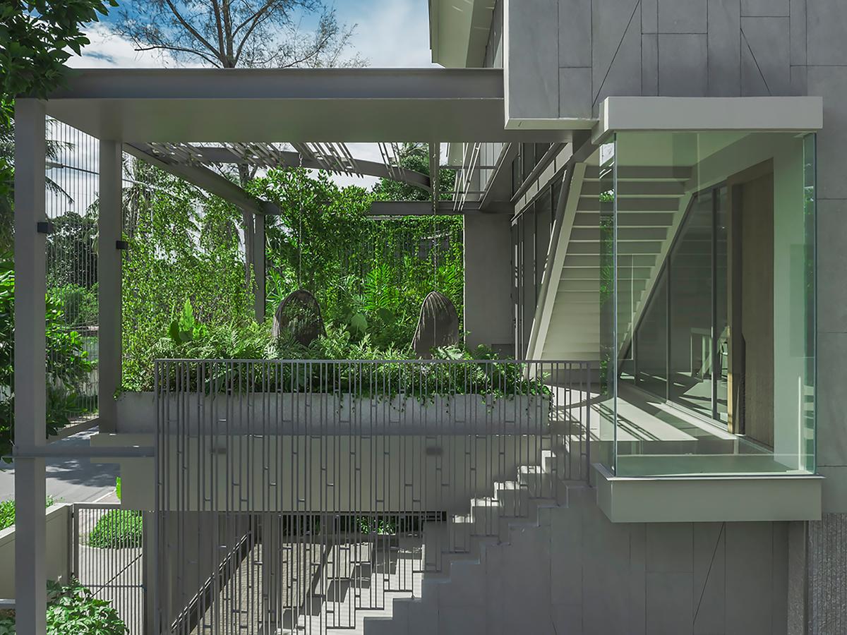 Veyla Natai Residences - Staircase from the entrance