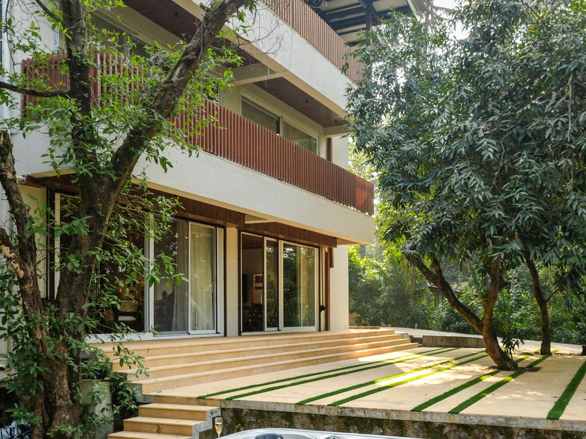 Jacuzzi in Villa - Karjat