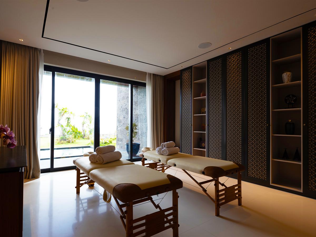 Villa BIE - Soothing spa room by the lawn