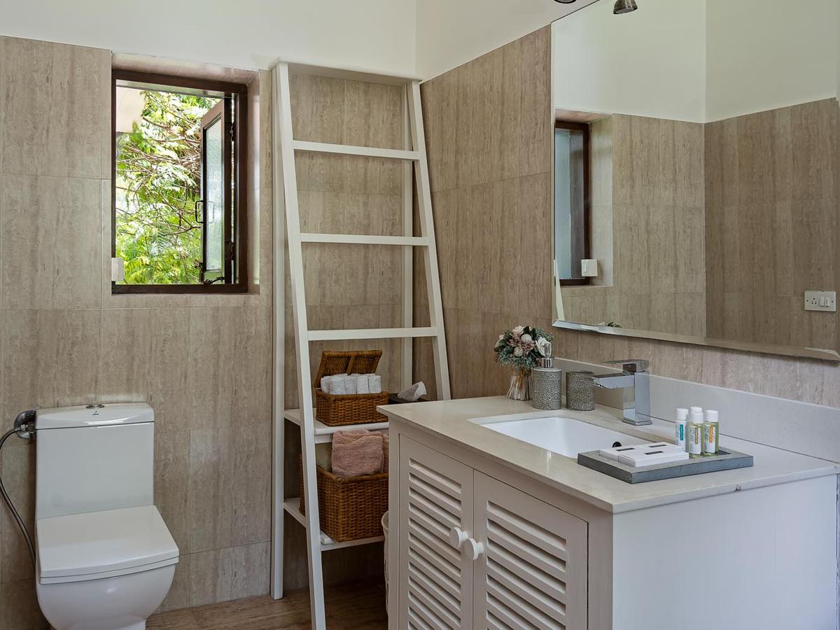 Waves - Luxury Villas in Alibaug