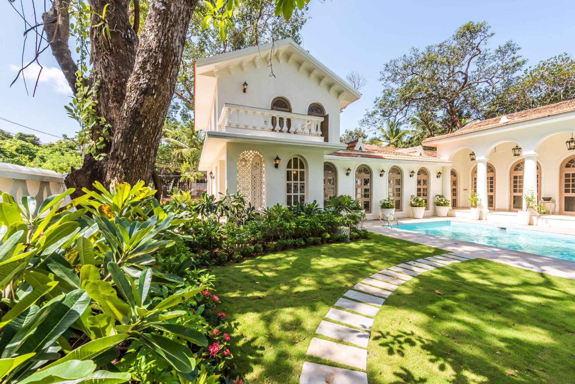 Villa Evora - Villa Near Vagator Beach