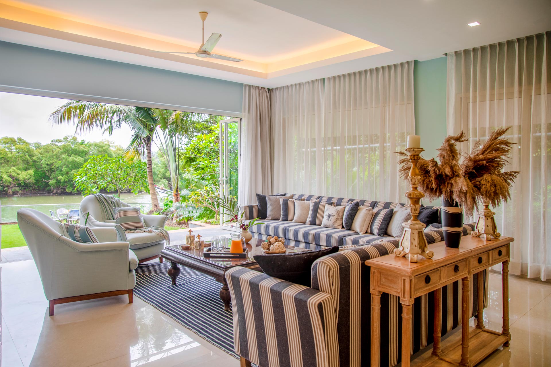 Villa Supan - Luxurious living area